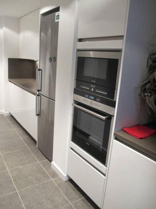 Appartement Stunning & Modern Penthouse - Rambla - City Centre à Tarragone Extérieur photo
